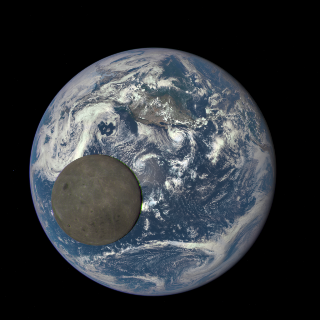 地球とDSCOVRの間を月が横切る写真